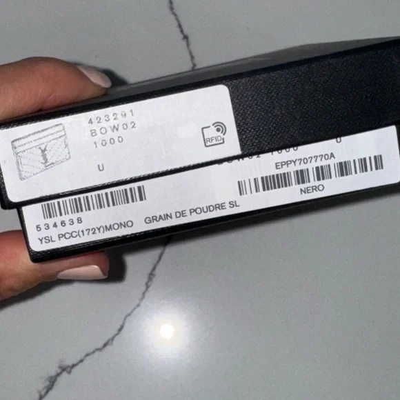 YSL Card Holder with silver hardware - Picture 7 of 8